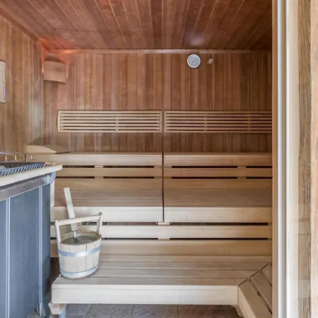 Next To The Lift Gf 1 Apartmán *